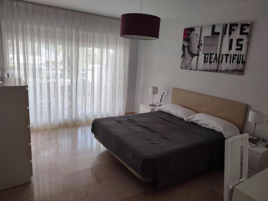 Sunny Guadalmina Apartment Marbella Luaran gambar